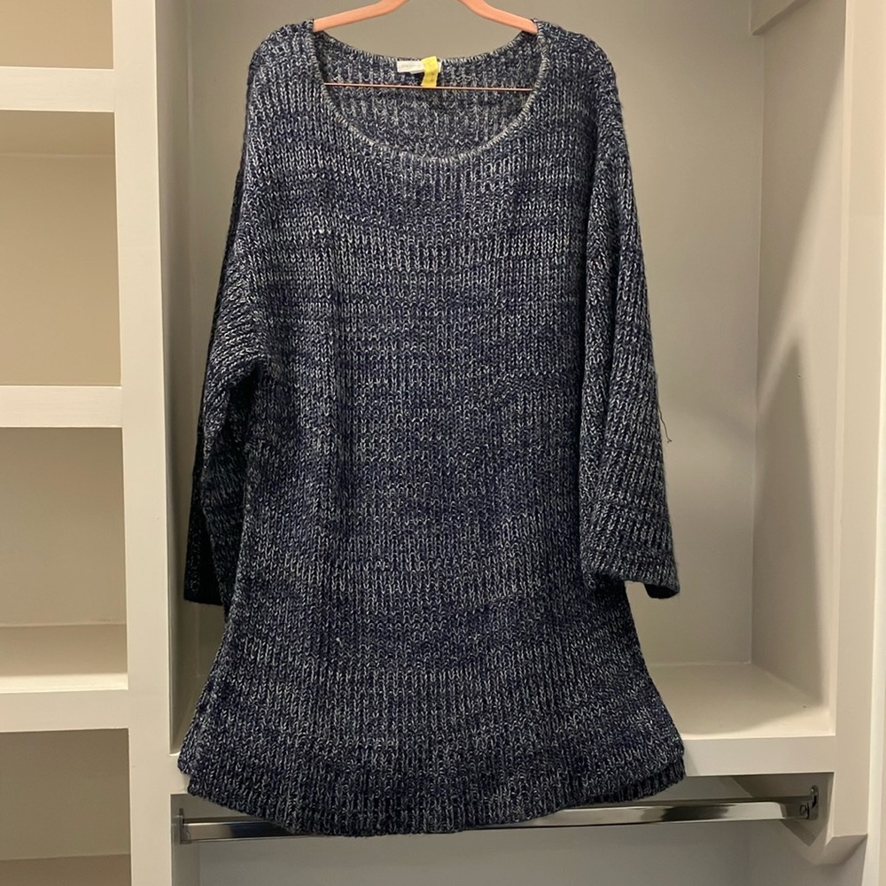 Women's Blue Sweater